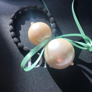 💰$2 WHEN BUNDLE💰 GIANT PEARL HAIR BAND